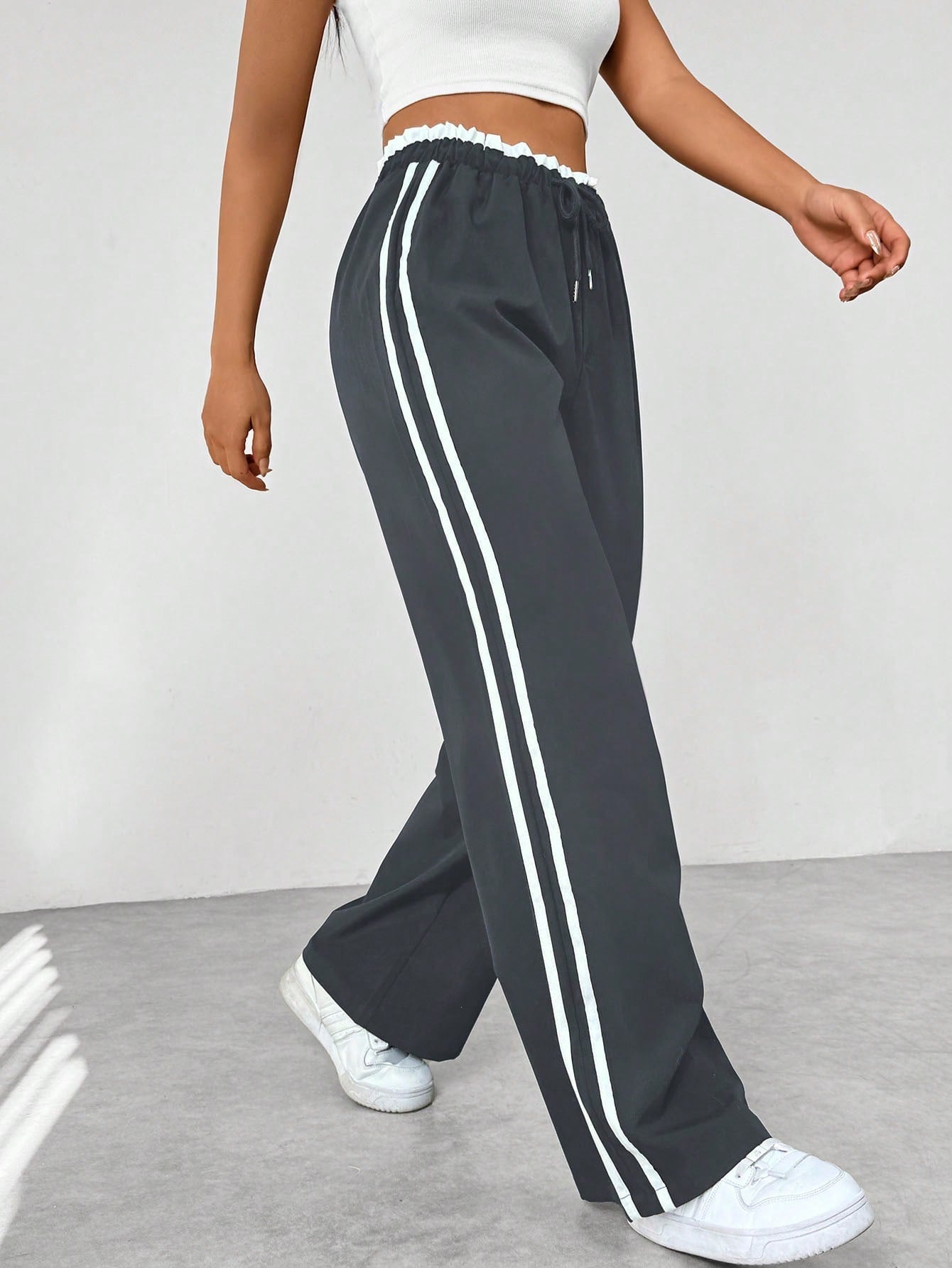 Wide-Leg Pants Women – Breathable Sporty Trousers for Casual Style