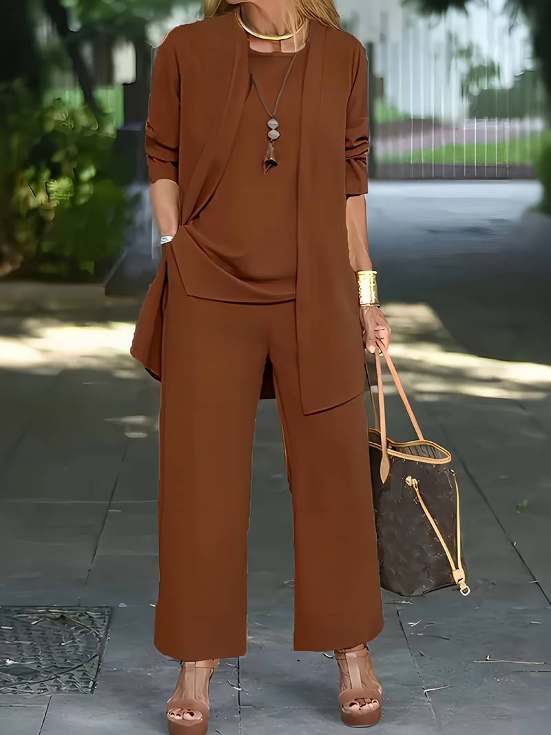 Elegant Ladies Outfit – Three-Piece Festive Ensemble for Special Occasions