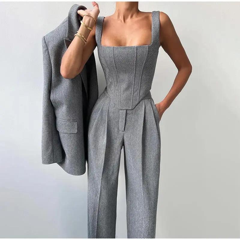 Women's Pantsuit – Elegant Tailored Fit, Luxurious Fabric for Work & Parties