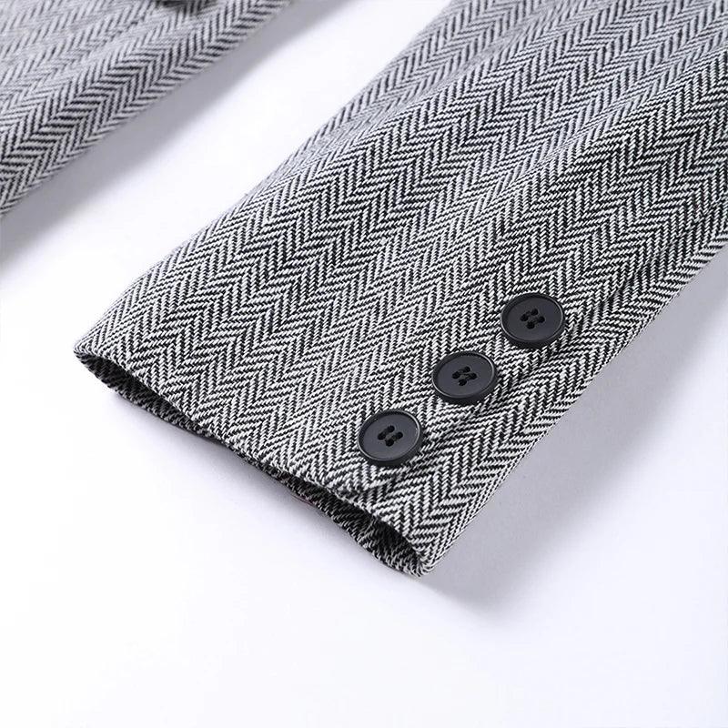 Women's Pantsuit – Elegant Tailored Fit, Luxurious Fabric for Work & Parties