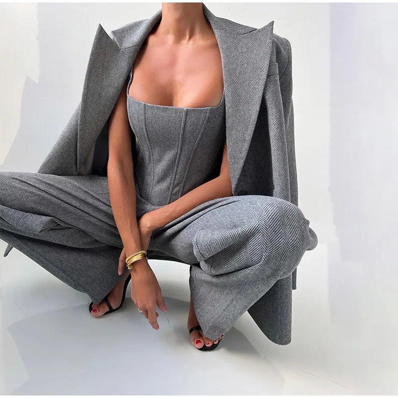 Women's Pantsuit – Elegant Tailored Fit, Luxurious Fabric for Work & Parties