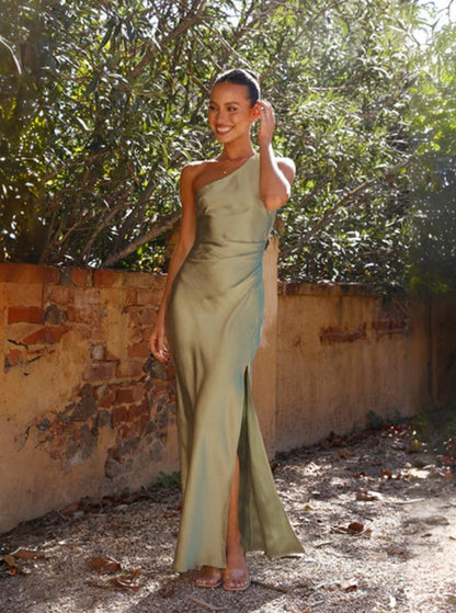 Maxi Dress – One-Shoulder Satin Gown with Elegant Split for Special Occasions